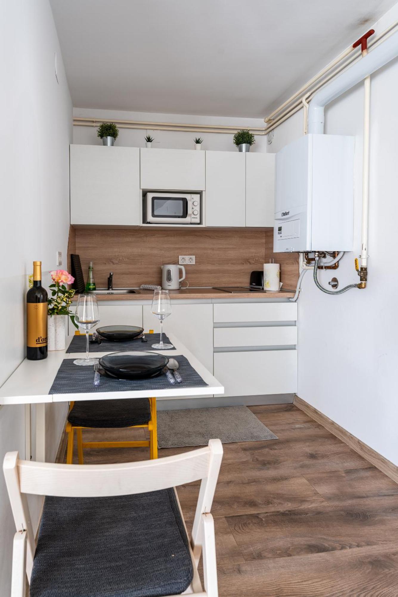 Studio Apartman Queen Bjelovar Eksteriør bilde